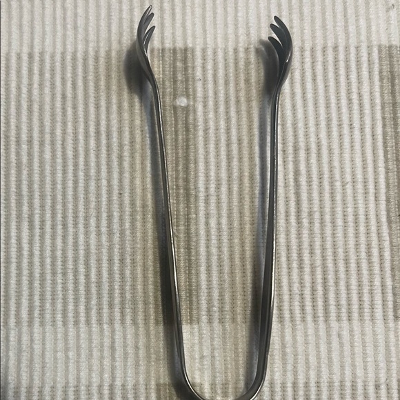 Vintage Community Plate Silver Plated Sugar Tongs - Picture 3 of 5